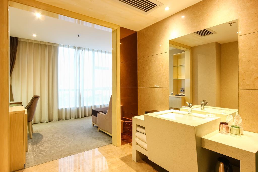 Paco Hotel Guangzhou East Railway Station Branch Zewnętrze zdjęcie